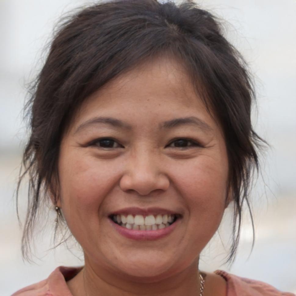 Profesional preparando estrategia de negociación financiera